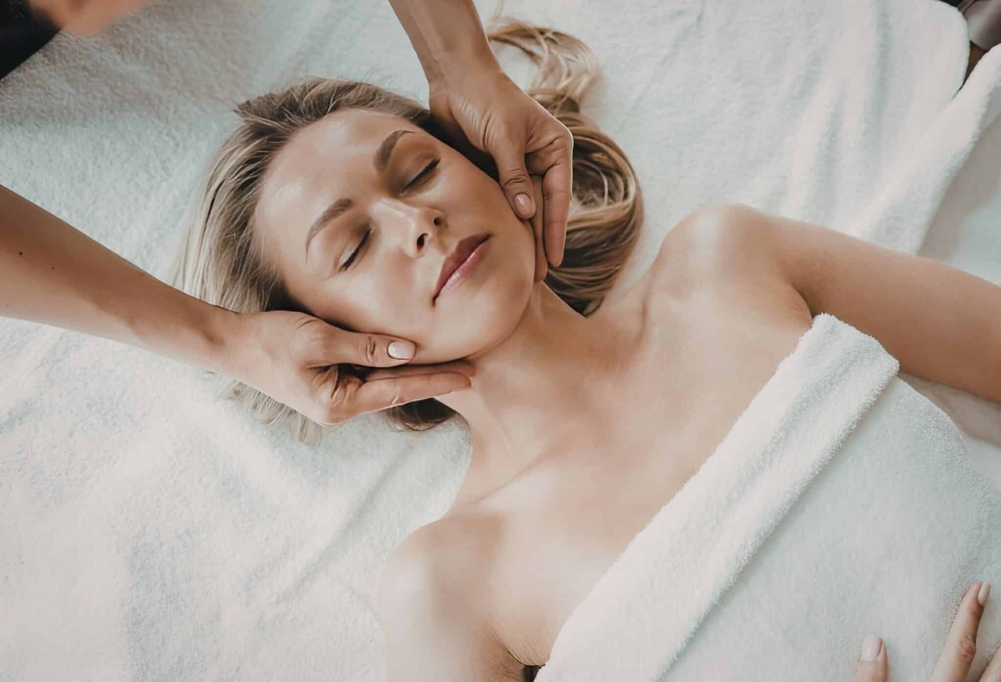 A peaceful massage experience at The Knotstop